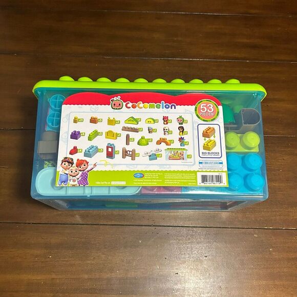 Cocomelon Melon Patch Academy Building Block Set 53 pieces new sealed - Picture 3 of 3